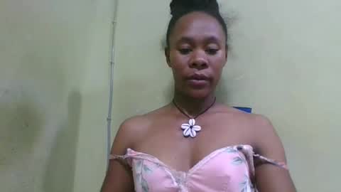 aimee982179 online show from April 24, 2026, 4:37 am