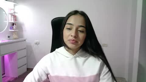 AINE online show from December 3, 2025, 1:46 am