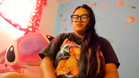 AINOA PALMA online show from January 3, 2025, 3:44 pm