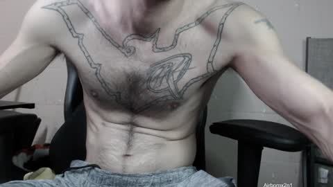 Leo  Airborn  Sir  Daddy online show from December 11, 2024, 3:24 am