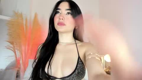 airi  online show from November 11, 2025, 12:49 pm