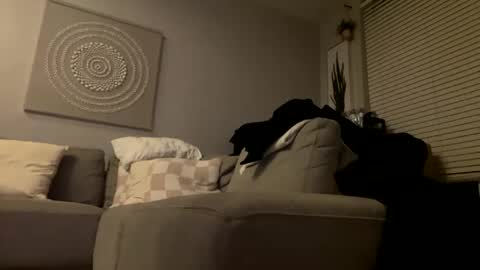 Snapshot of airmyles92 chatting on March 5, 2025, 3:08 am canadianboy92 online show from March 5, 2025, 3:08 am