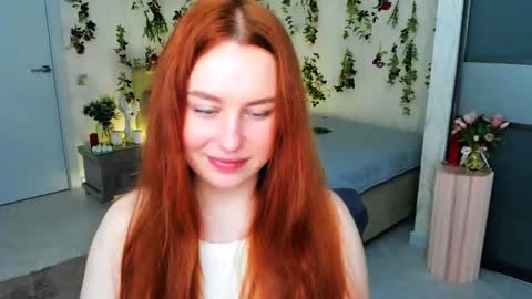 Louise online show from May 2, 2026, 7:30 pm