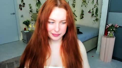 Louise online show from May 5, 2026, 4:09 am