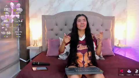 aisha__cambell online show from August 4, 2026, 12:19 pm