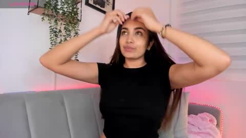 Aisha online show from February 26, 2026, 11:04 pm