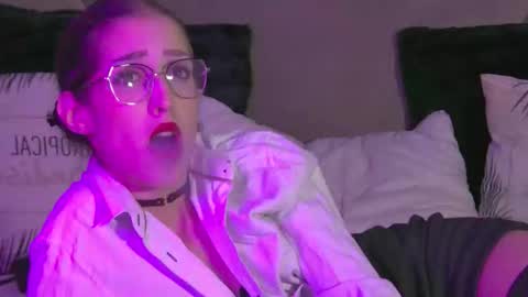 AishaHummer online show from October 25, 2025, 8:25 pm