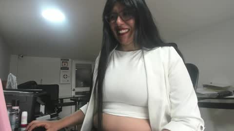 Katie   online show from April 13, 2026, 3:50 pm