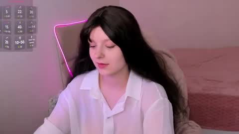 Snapshot of aishaaysitt chatting on October 7, 2025, 9:28 am Aisha online show from October 7, 2025, 9:28 am