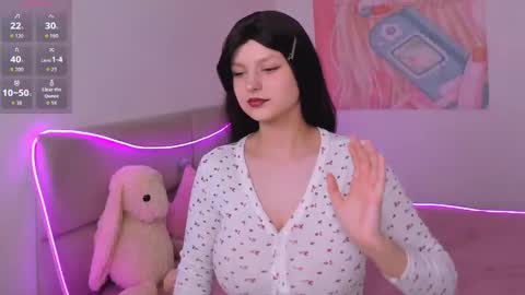 Aisha online show from November 28, 2025, 3:42 am