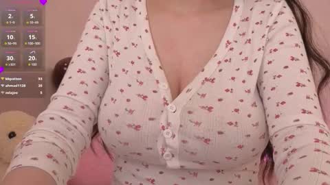 Aisha online show from March 21, 2026, 8:19 am