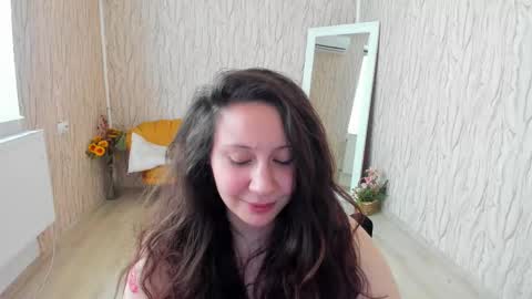 Aisha online show from February 27, 2025, 11:20 am