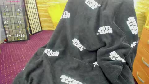 Aisha online show from November 3, 2025, 4:58 am