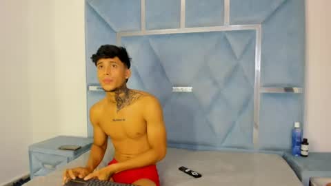 aishaxht online show from June 20, 2026, 4:48 am