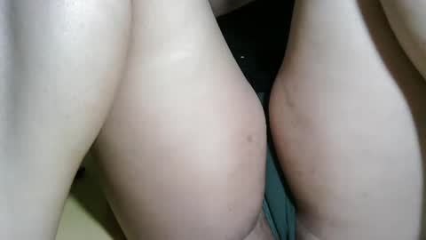 Snapshot of aislahrose chatting on February 19, 2026, 5:03 am rosie online show from February 19, 2026, 5:03 am