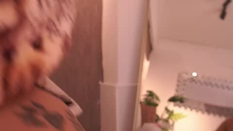 Aitana Jhons online show from February 5, 2026, 11:37 am