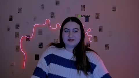 aiva_velvet online show from February 6, 2026, 11:08 pm