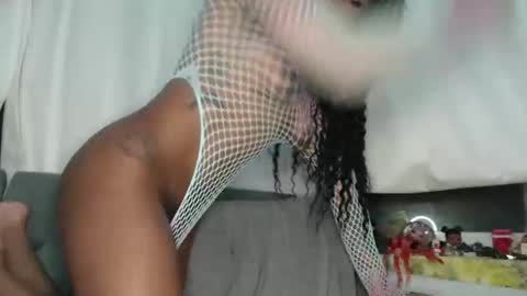 Amy Jeaux Johnson online show from February 11, 2026, 2:16 am