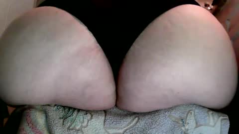 Snapshot of ajlwes chatting on September 28, 2025, 9:47 am ajlwes online show from September 28, 2025, 9:47 am