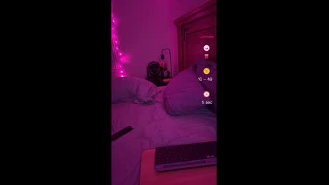 Snapshot of ajsquirts chatting on November 2, 2025, 5:43 am ajsquirts online show from November 2, 2025, 5:43 am