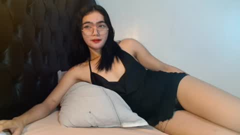 Snapshot of akamamiki25 chatting on June 17, 2026, 10:39 am akamamiki25 online show from June 17, 2026, 10:39 am
