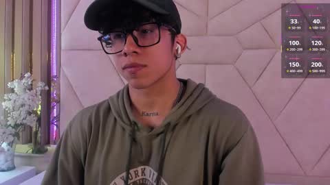 Snapshot of akazaboy chatting on March 14, 2026, 5:24 am akazaboy online show from March 14, 2026, 5:24 am