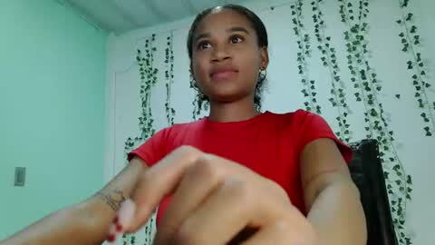 akemy_saunderz online show from August 1, 2026, 3:39 am