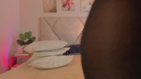Akenda online show from April 29, 2026, 1:59 pm