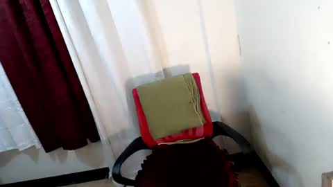 Snapshot of akesha121698 chatting on October 7, 2025, 7:00 pm akesha121698 online show from October 7, 2025, 7:00 pm