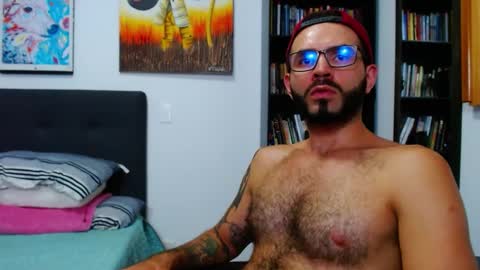 akiles online show from January 29, 2025, 1:37 am