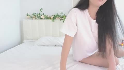 akina_star online show from November 1, 2025, 4:25 am