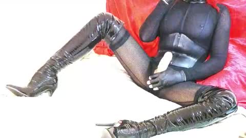 akinkycd online show from December 14, 2025, 3:56 am