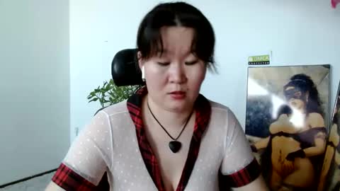 Snapshot of akira_xx chatting on February 1, 2025, 9:43 am Akira online show from February 1, 2025, 9:43 am