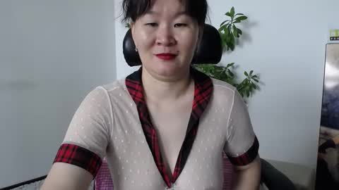 Snapshot of akira_xx chatting on September 13, 2025, 2:22 am Akira online show from September 13, 2025, 2:22 am