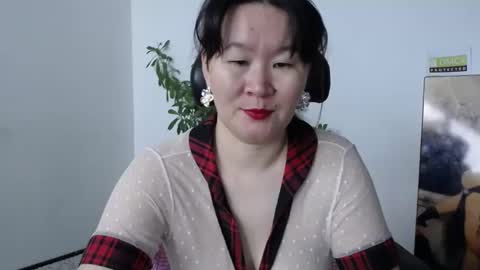 Snapshot of akira_xx chatting on October 6, 2025, 2:31 am Akira online show from October 6, 2025, 2:31 am