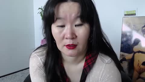 Snapshot of akira_xx chatting on October 8, 2025, 2:42 am Akira online show from October 8, 2025, 2:42 am