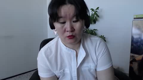 Snapshot of akira_xx chatting on October 16, 2025, 2:45 am Akira online show from October 16, 2025, 2:45 am