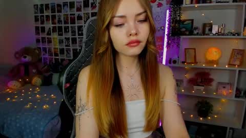 Snapshot of akirakatsu chatting on September 25, 2025, 3:16 pm Akira online show from September 25, 2025, 3:16 pm