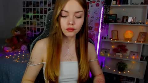 Snapshot of akirakatsu chatting on October 1, 2025, 10:32 am Akira online show from October 1, 2025, 10:32 am