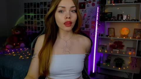 Snapshot of akirakatsu chatting on October 23, 2025, 12:48 pm Akira online show from October 23, 2025, 12:48 pm