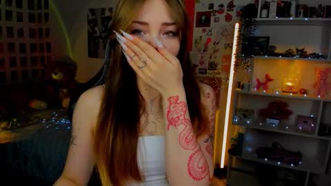 Snapshot of akirakatsu chatting on December 20, 2025, 11:06 am Akira online show from December 20, 2025, 11:06 am