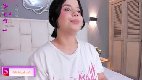 Snapshot of akirakings chatting on October 12, 2025, 3:49 am AKIRA online show from October 12, 2025, 3:49 am