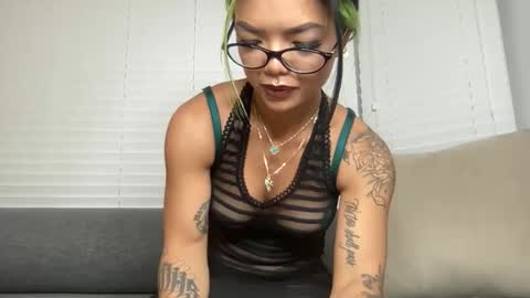 Snapshot of akirazayy chatting on March 30, 2026, 9:32 am Akira Zay online show from March 30, 2026, 9:32 am