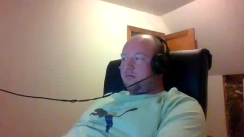 Snapshot of akuma079 chatting on July 31, 2026, 6:13 am akuma079 online show from July 31, 2026, 6:13 am