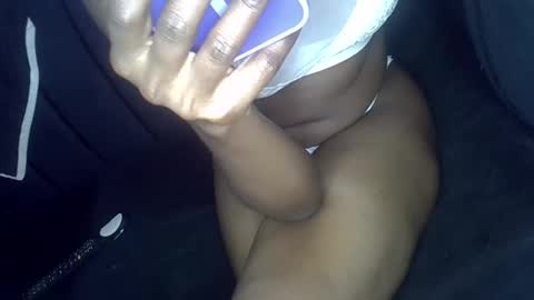 akyesh661719 online show from February 7, 2026, 2:37 am