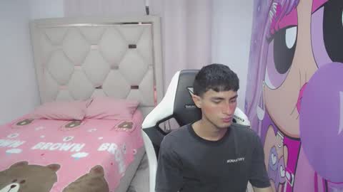 Snapshot of akyra_latin chatting on January 17, 2026, 4:11 pm Akyra latin online show from January 17, 2026, 4:11 pm