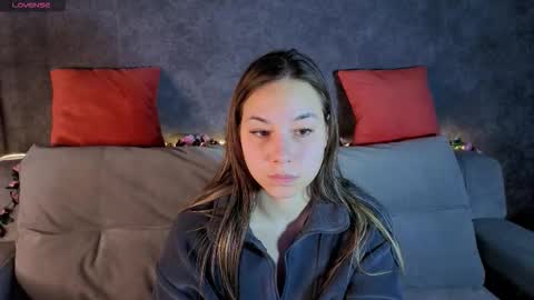 Al1ice online show from December 4, 2025, 1:26 am