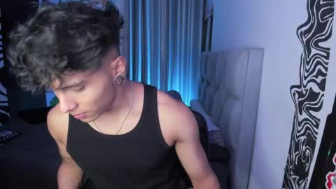 Ander uwu online show from April 24, 2026, 2:25 am