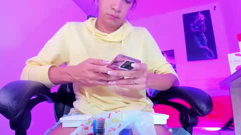 Alahia Rodriguez online show from January 8, 2025, 7:34 pm