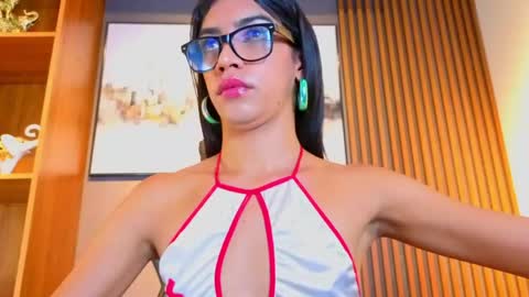 Alahia Rodriguez online show from June 4, 2026, 8:04 pm